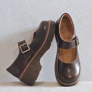 Mary Janes Brown Size 9